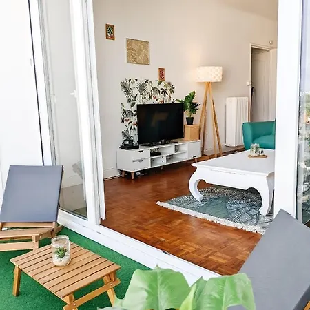 Cosy Mirabelle 2 Ch -balcon & Parking Privatif - Wifi Debit Apartment