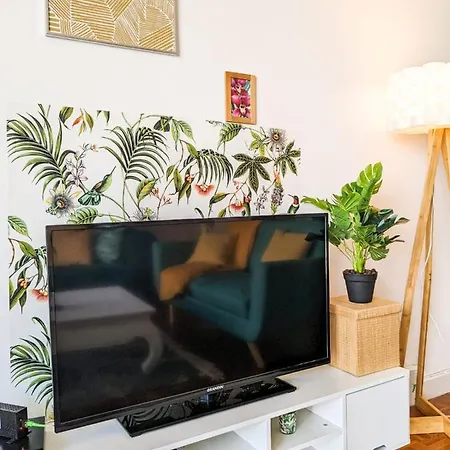 Cosy Mirabelle 2 Ch -balcon & Parking Privatif - Wifi Debit
